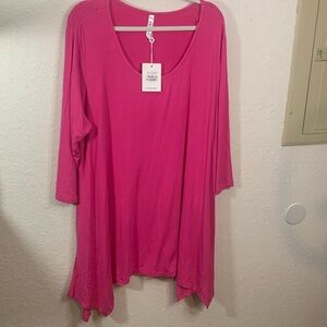 White Mark pink tunic 3X NWT P2P:25” L:33” Beautiful fuchsia pink stretch tunic